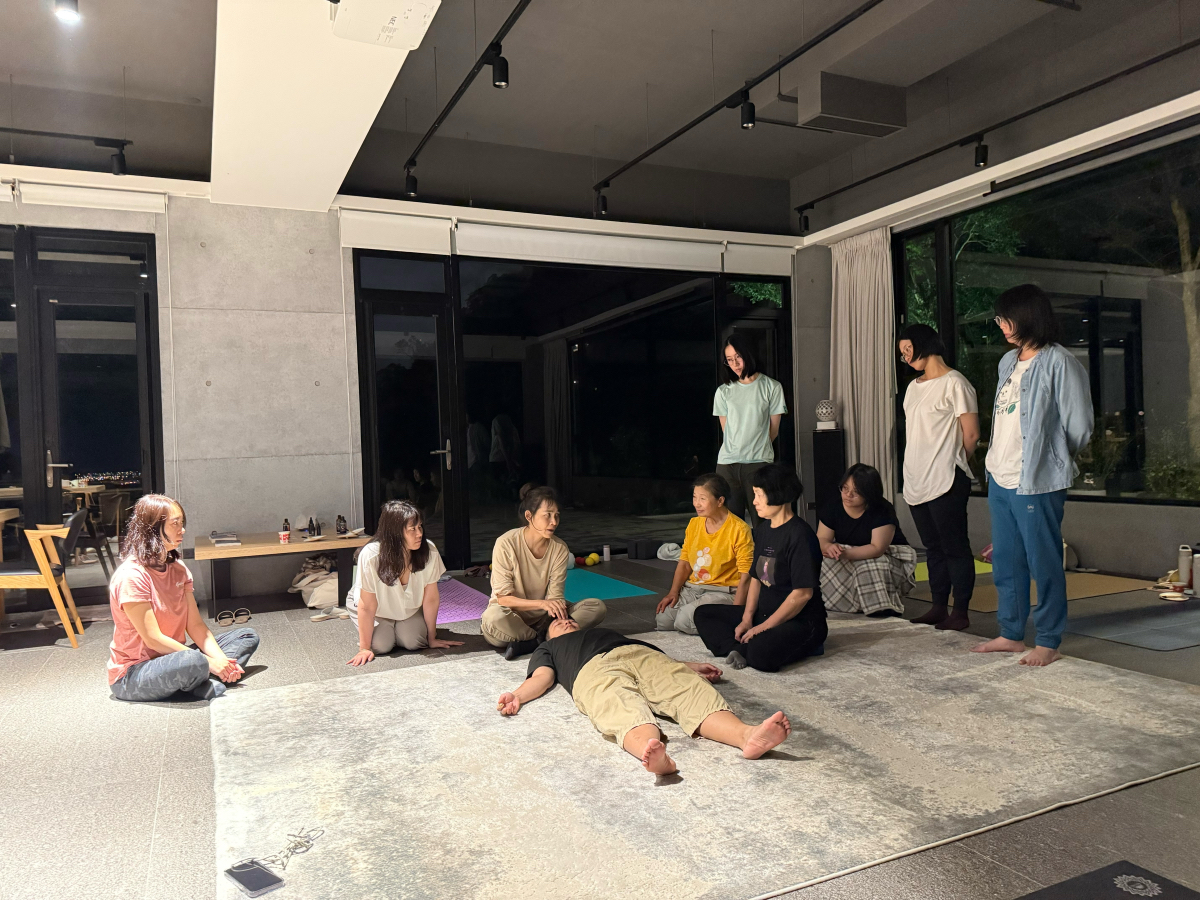 inside8